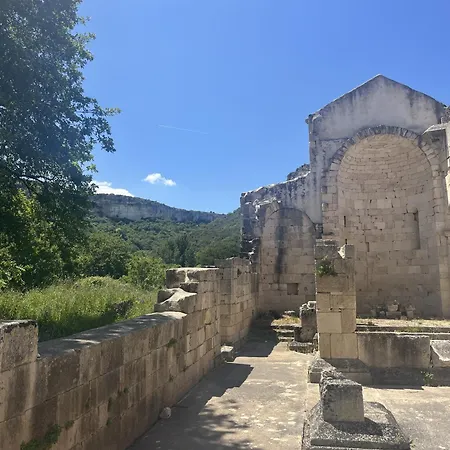 Antoni House