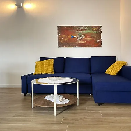 Apartment Antoni House Bulzi